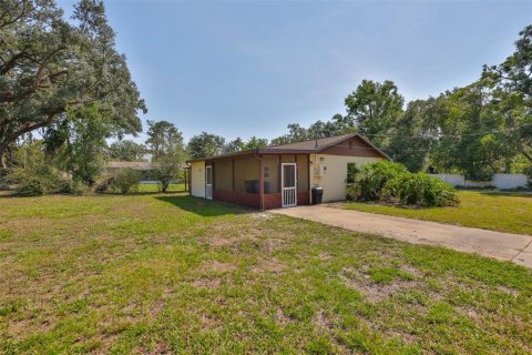 House in Seffner, Florida 3 bedrooms, 111.48 sq.m. № 1741166 - photo 2