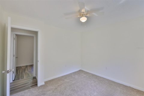 House in Seffner, Florida 3 bedrooms, 111.48 sq.m. № 1741166 - photo 20