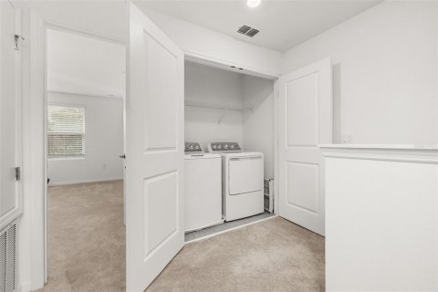 Adosado en venta en Kissimmee, Florida, 3 dormitorios, 126.81 m2 № 1678202 - foto 12