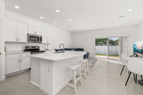 Adosado en venta en Kissimmee, Florida, 3 dormitorios, 126.81 m2 № 1678202 - foto 10