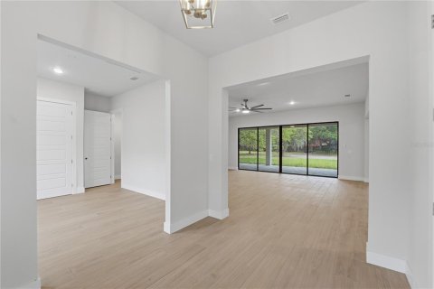 Купить виллу или дом в Киссимми, Флорида 8 комнат, 242.75м2, № 2230742 - фото 8