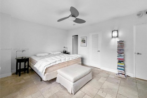 Copropriété à vendre à Bal Harbour, Floride: 1 chambre, 94.67 m2 № 2057197 - photo 14