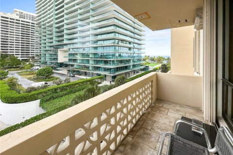 Copropriété à vendre à Bal Harbour, Floride: 1 chambre, 94.67 m2 № 2057197 - photo 7