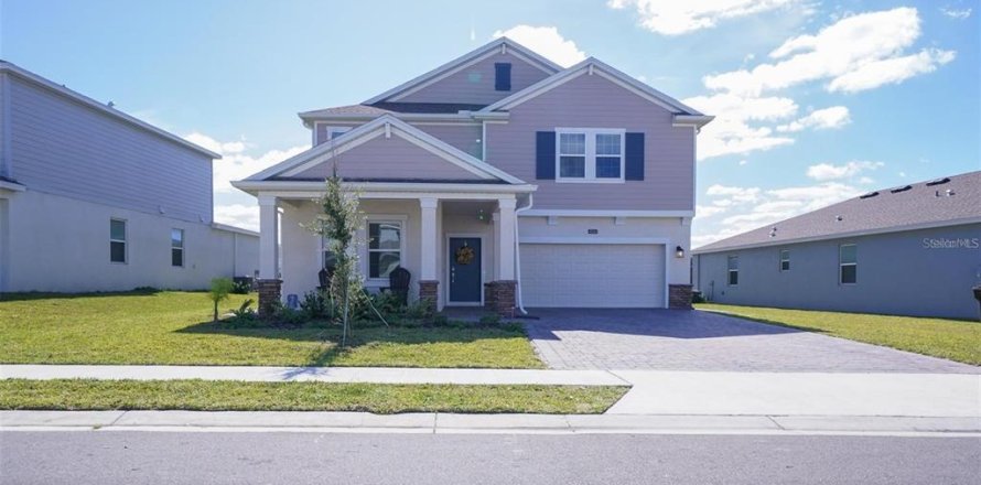 Casa en Davenport, Florida 5 dormitorios, 305.37 m2 № 1901584