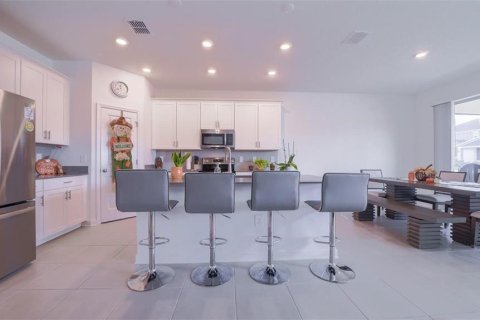 Casa en venta en Davenport, Florida, 5 dormitorios, 305.37 m2 № 1901584 - foto 22
