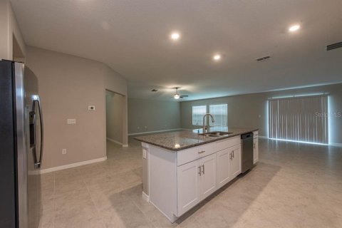 House in Ruskin, Florida 4 bedrooms, 239.32 sq.m. № 1662683 - photo 9