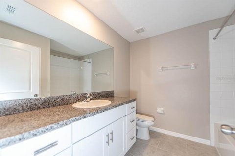 House in Ruskin, Florida 4 bedrooms, 239.32 sq.m. № 1662683 - photo 24
