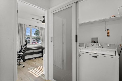 Casa en venta en Ruskin, Florida, 2 dormitorios, 80.27 m2 № 2156918 - foto 16