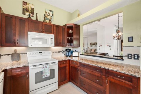 Villa ou maison à vendre à DeLand, Floride: 2 chambres, 135.17 m2 № 2142698 - photo 6