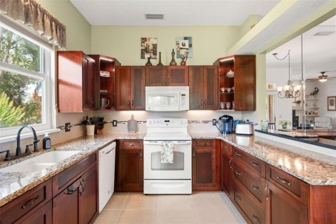 Villa ou maison à vendre à DeLand, Floride: 2 chambres, 135.17 m2 № 2142698 - photo 4