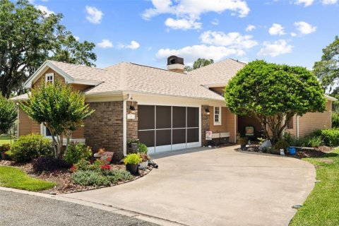 Villa ou maison à DeLand, Floride 2 chambres, 135.17 m2 № 2142698