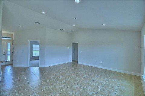 House in Auburndale, Florida 4 bedrooms, 163.04 sq.m. № 2393996 - photo 15