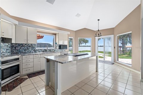 House in Leesburg, Florida 3 bedrooms, 343 sq.m. № 2295041 - photo 20