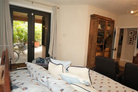 Townhouse in Weston, Florida 3 bedrooms, 144.93 sq.m. № 2030902 - photo 18