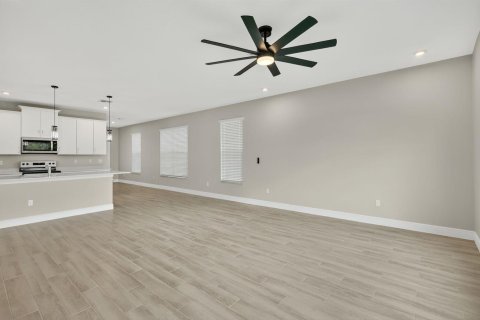 Casa en alquiler en Jensen Beach, Florida, 3 dormitorios, 189.71 m2 № 2078727 - foto 11