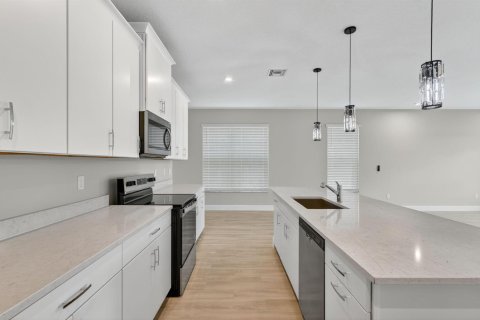 Casa en alquiler en Jensen Beach, Florida, 3 dormitorios, 189.71 m2 № 2078727 - foto 22