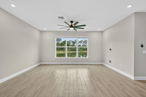 Casa en alquiler en Jensen Beach, Florida, 3 dormitorios, 189.71 m2 № 2078727 - foto 12