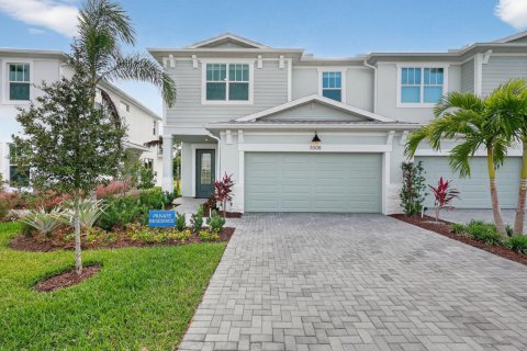 House in Jensen Beach, Florida 3 bedrooms, 189.71 sq.m. № 2078727