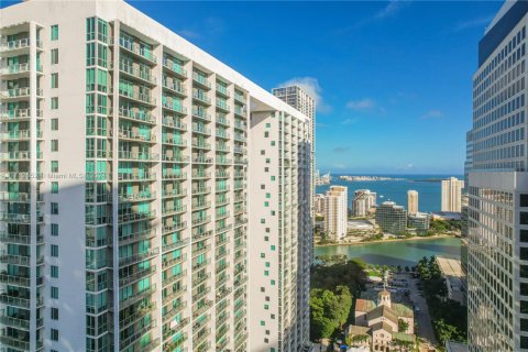 Condo in Miami, Florida, 2 bedrooms  № 1465773 - photo 26
