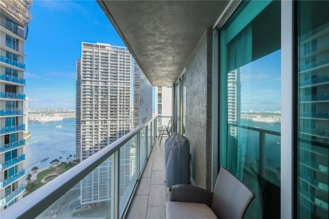 Condo in Miami, Florida, 2 bedrooms  № 1465773 - photo 21