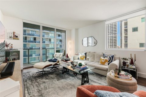Condo in Miami, Florida, 2 bedrooms  № 1465773 - photo 4