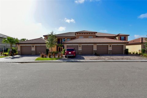Condominio en alquiler en Bradenton, Florida, 2 dormitorios, 141.95 m2 № 1723480 - foto 5