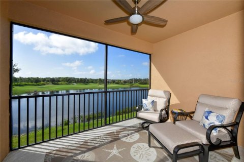 Condominio en alquiler en Bradenton, Florida, 2 dormitorios, 141.95 m2 № 1723480 - foto 1