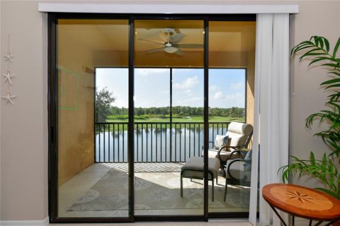 Condominio en alquiler en Bradenton, Florida, 2 dormitorios, 141.95 m2 № 1723480 - foto 11