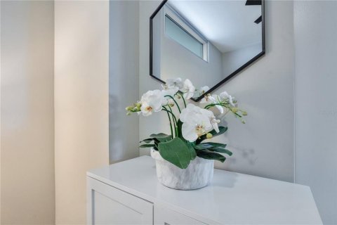 Condo in Orlando, Florida, 2 bedrooms  № 1854124 - photo 28