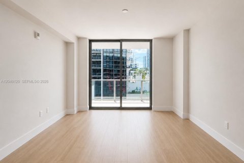 Condo in Miami, Florida, 1 bedroom  № 2086431 - photo 19