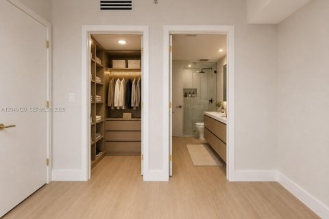Condo in Miami, Florida, 1 bedroom  № 2086431 - photo 22