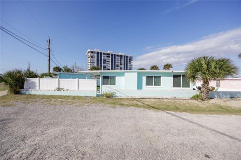 Villa ou maison à vendre à Ormond Beach, Floride: 3 chambres, 113.15 m2 № 2097674 - photo 2