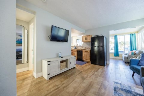 Villa ou maison à vendre à Ormond Beach, Floride: 3 chambres, 113.15 m2 № 2097674 - photo 17