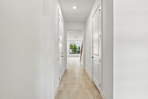 Touwnhouse à louer à Wellington, Floride: 3 chambres, 167.04 m2 № 2401821 - photo 18