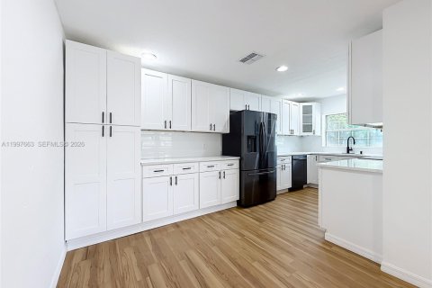 Villa ou maison à vendre à Ocala, Floride: 3 chambres, 193.61 m2 № 2059365 - photo 9