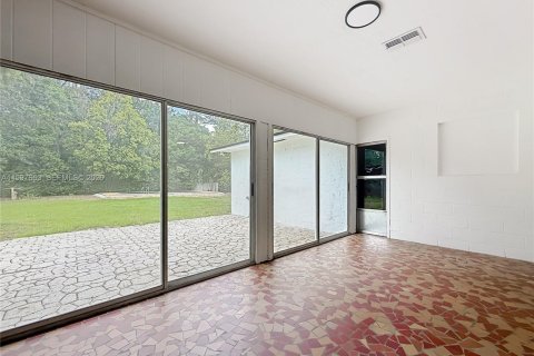 Villa ou maison à vendre à Ocala, Floride: 3 chambres, 193.61 m2 № 2059365 - photo 23