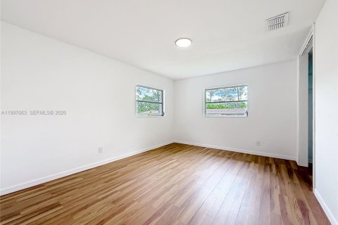 Villa ou maison à vendre à Ocala, Floride: 3 chambres, 193.61 m2 № 2059365 - photo 12