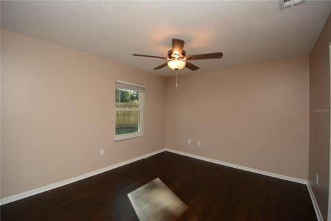 House in Palm Coast, Florida 3 bedrooms, 112.6 sq.m. № 1799729 - photo 13