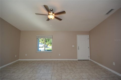 House in Palm Coast, Florida 3 bedrooms, 112.6 sq.m. № 1799729 - photo 2
