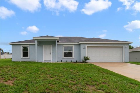 House in Ocala, Florida 3 bedrooms, 125.6 sq.m. № 2094771