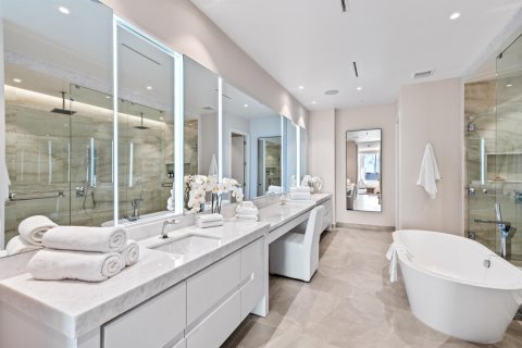 Condo in Boca Raton, Florida, 3 bedrooms  № 2243930 - photo 21