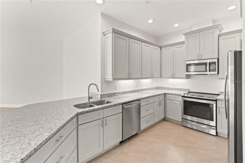 Copropriété à vendre à Bradenton, Floride: 3 chambres, 172.24 m2 № 2422769 - photo 18