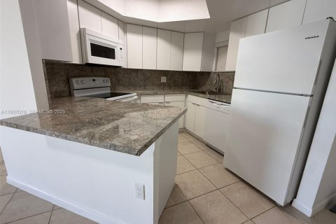 Appartement à Doral, Floride 1 chambre, 75.25 m2 № 1994886