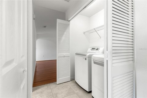 Duplex in Ocala, Florida 2 bedrooms, 162.02 sq.m. № 1899767 - photo 26