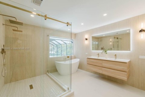 Villa ou maison à louer à Palmetto Bay, Floride: 4 chambres, 262.08 m2 № 1929821 - photo 7