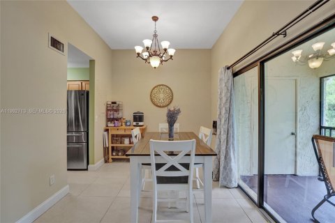 Condominio en venta en Plantation, Florida, 2 dormitorios, 104.24 m2 № 2058256 - foto 7