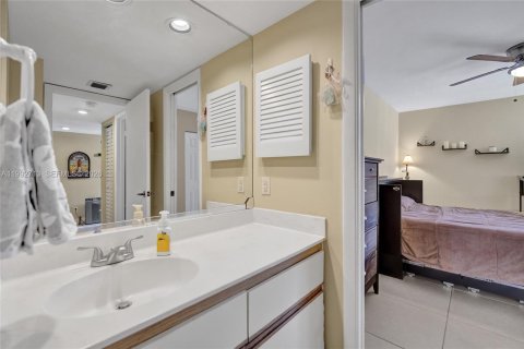 Condominio en venta en Plantation, Florida, 2 dormitorios, 104.24 m2 № 2058256 - foto 30