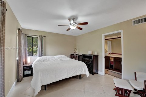 Condominio en venta en Plantation, Florida, 2 dormitorios, 104.24 m2 № 2058256 - foto 15