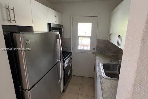 Condominio en alquiler en Miami, Florida, 1 dormitorio, 49.52 m2 № 2050057 - foto 4