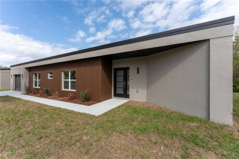 Villa ou maison à vendre à Sanford, Floride: 4 chambres, 186.27 m2 № 2124869 - photo 3